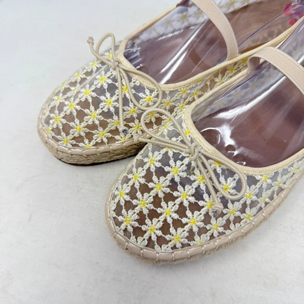 Madden Girl Espadrille Flats Beige 10 Floral Daisy Mesh Mary Jane Summer Boho